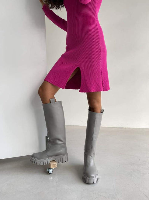 Трендові шкіряні чоботи-труби LD-2136 - Ботинки