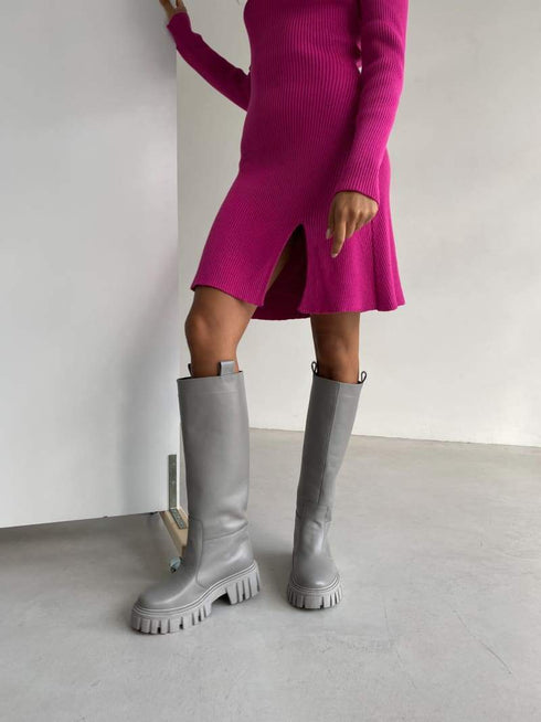 Трендові шкіряні чоботи-труби LD-2136 - Ботинки