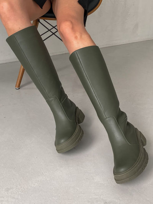 Шкіряні чоботи-труби кольору хакі LD-2162 - Shoes